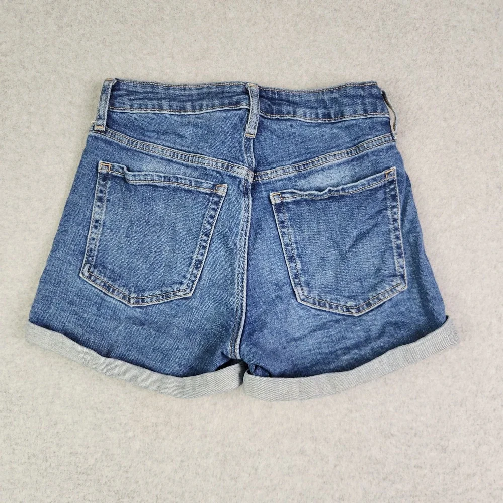 Old Navy Jean Shorts Womens 2 Blue Denim High Rise Stretch Medium Wash Cuffed‎